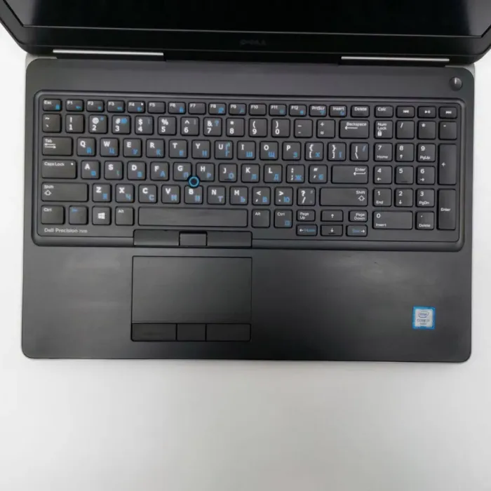 Мобільна робоча станція Б-клас Dell Precision 7510 / 15.6" (1920x1080) IPS / Intel Core i7-6820HQ (4 (8) ядра по 2.7 - 3.6 GHz) / 16 GB DDR4 / 512 GB SSD / nVidia Quadro M1000M, 2 GB GDDR5, 128-bit / WebCam б/в - зображення 3