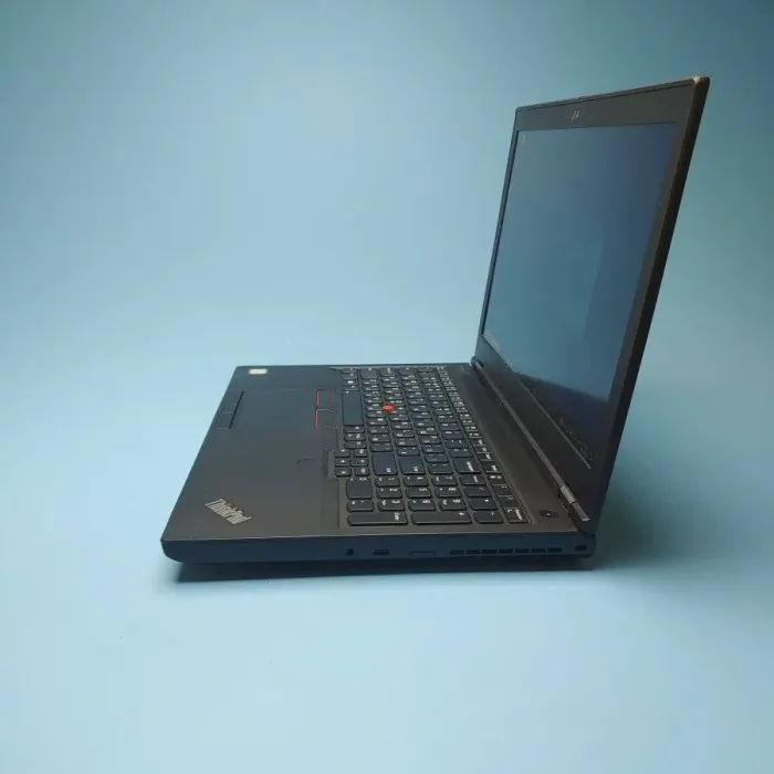Мобільна робоча станція Lenovo ThinkPad P53 / 15.6" (1920x1080) IPS / Intel Core i7-9850H (6 (12) ядер по 2.6 - 4.6 GHz) / 16 GB DDR4 / 512 GB SSD / nVidia Quadro T2000, 4 GB GDDR5, 128-bit / WebCam / Win 10 Pro б/в - зображення 4