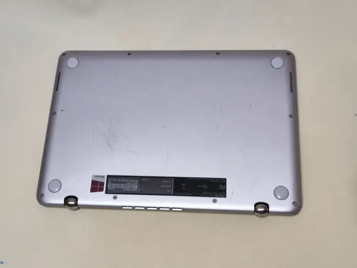 Ноутбук-трансформер Asus Q304UAK 2-in-1 / 13.3" (1920x1080) IPS Touch / Intel Core i5-7200U (2 (4) ядер по 2.5 - 3.1 GHz) / 12 GB DDR4 / 256 GB SSD / Intel HD Graphics 620 / WebCam б/в - зображення 7