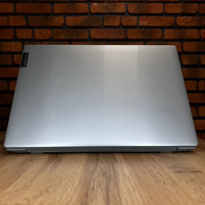 Ультрабук Lenovo IdeaPad S145-15API / 15.6" (1920x1080) IPS / AMD Ryzen 3 3200U (2 (4) ядра по 2.6 - 3.5 GHz) / 8 GB DDR4 / 256 GB SSD / AMD Radeon Vega 3 Graphics / WebCam б/в - зображення 9