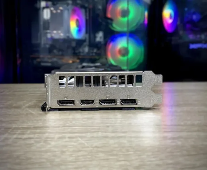 Дискретна відеокарта Inno3D GeForce RTX 2060 Twin X2, 6 GB GDDR6, 192-bit / 1x HDMI, 3x DisplayPort / (N20602-06D6-1710VA23) б/в - зображення 6