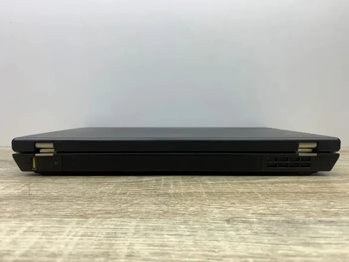 Ноутбук Б-клас Lenovo ThinkPad L420 / 14" (1366x768) TN / Intel Core i5-2430M (2 (4) ядра по 2.4 - 3.0 GHz) / 8 GB DDR3 / 240 GB SSD / Intel HD Graphics 3000 / WebCam б/в - зображення 8