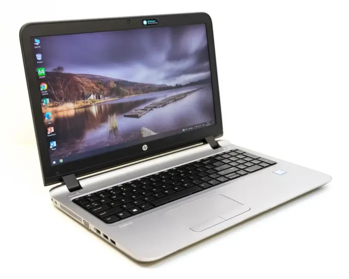 Ноутбук Б-класс HP ProBook 450 G3 / 15.6" TN / Core i5-6200U (2(4) ядра по 2.3-2.8GHz) / 4GB DDR4 / 320GB HDD / HD Graphics 520 / WebCam / VGA б/в - зображення 3