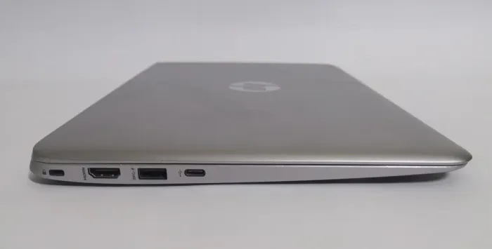 Ультрабук Б-клас HP EliteBook 1030 G1 / 13.3" (1920x1080) IPS / Intel Core m5-6Y54 (2 (4) ядра по 1.1 - 2.7 GHz) / 8 GB DDR3 / 256 GB SSD / Intel HD Graphics 515 / WebCam / HDMI / Windows 10 Pro б/в - зображення 6