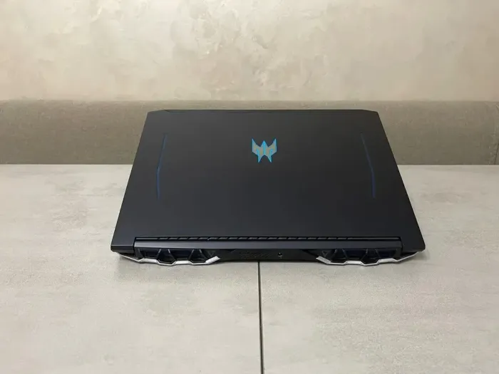 Ігровий ноутбук Acer Predator Helios 300 PH315-53 / 15.6" (1920x1080) IPS / Intel Core i7-10750H (6 (12) ядер по 2.6 - 5.0 GHz) / 16 GB DDR4 / 512 GB SSD M.2 + 2000 GB HDD / nVidia GeForce RTX 3060, 6 GB GDDR6, 192-bit / WebCam / USB 3.2 б/в - зображення 7