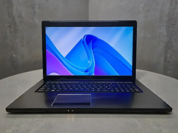 Ноутбук Lenovo G770 / 17.3" (1600x900) TN / Intel Pentium B960 (2 ядра по 2.2 GHz) / 8 GB DDR3 / 120 GB SSD / Intel HD Graphics / WebCam б/в - зображення 7