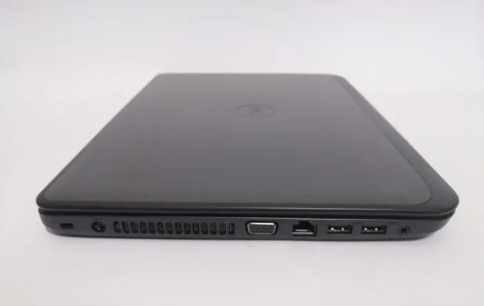 Ноутбук Dell Latitude 3440 / 14" (1366x768) TN / Intel Core i5-4210U (2 (4) ядра по 1.7 - 2.7 GHz) / 8 GB DDR3 / 500 GB HDD / Intel HD Graphics 4400 / WebCam б/в - зображення 4