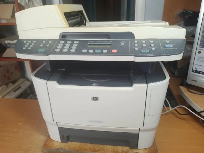 БФП Б-клас HP LaserJet M2727nf / Лазерний монохромний друк / 1200x1200 dpi / A4 / 26 стор/хв / USB 2.0, Ethernet / Дуплекс б/в - зображення 2