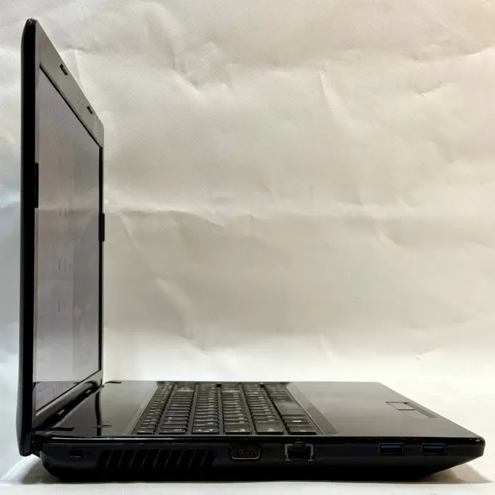 Ноутбук Б-клас Lenovo G580 / 15.6 (1366x768) TN / Intel Pentium B940 (2 ядра по 2.0 GHz) / 8 GB DDR3 / 256 GB SSD / Intel HD Graphics / WebCam / DVD-ROM б/в - зображення 5