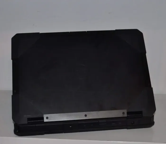 Захищений ноутбук Dell Latitude 5414 Rugged / 14" (1366x768) TN / Intel Core i5-6300U (2 (4) ядра по 2.4 - 3.0 GHz) / 12 GB DDR4 / 240 GB SSD / Intel HD Graphics 520 / WebCam / Wi-Fi / Bluetooth / Windows 11 Pro б/в - зображення 12