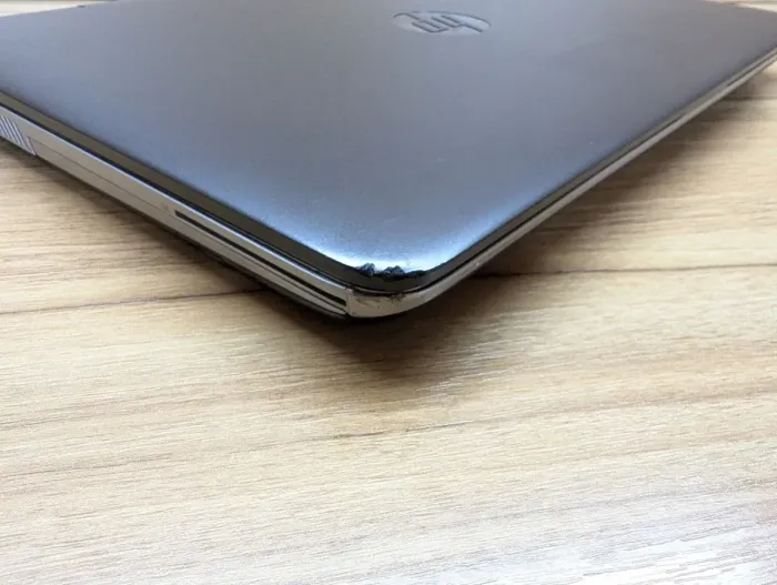 Ноутбук Б-клас HP ProBook 640 G2 / 14" (1366x768) TN / Intel Core i5-6300U (2 (4) ядра по 2.4 - 3.0 GHz) / 8 GB DDR4 / 256 GB SSD / Intel HD Graphics 520 / WebCam / Fingerprint / Windows 10 б/в - зображення 3