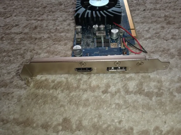 Дискретна відеокарта nVidia GeForce GT 1030, 2 GB GDDR5, 64-bit / 1x HDMI, 1x DisplayPort б/в - зображення 4