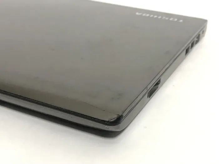 Ультрабук Б-клас Toshiba Portege Z30-A / 13.3" (1366x768) TN / Intel Core i7-4600U (2 (4) ядра по 2.1 - 3.3 GHz) / 8 GB DDR4 / 256 GB SSD / Intel HD Graphics 4400 / WebCam / Win 10 Pro б/в - зображення 10