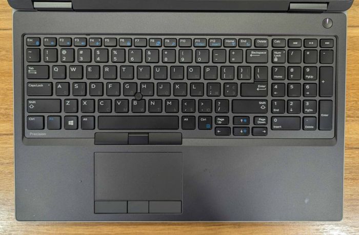 Мобільна робоча станція Dell Precision 7540 / 15,6" (1920x1080) IPS / Intel Core i7-9850H (6 (12) ядер по 2,6 - 4,6 ГГц) / 32 ГБ DDR4 / 512 ГБ SSD / nVidia Quadro RTX 3000, 6 ГБ GDDR6, 192-біт / WebCam / Windows 10 б/в - зображення 3