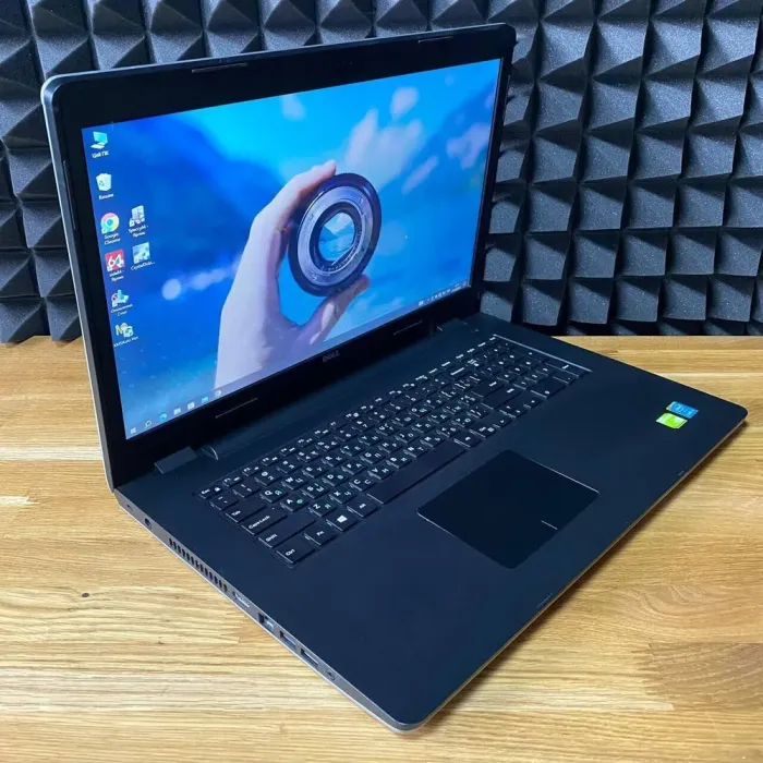 Ноутбук Б-клас Dell Inspiron 17 5748 (P26E) / 17.3" (1600x900) TN / Intel Core i5-4210U (2 (4) ядра по 1.7 - 2.7 GHz) / 8 GB DDR3 / 128 GB SSD / nVidia GeForce 840M, 2 GB GDDR3, 64-bit / WebCam / DVD-ROM б/в - зображення 4