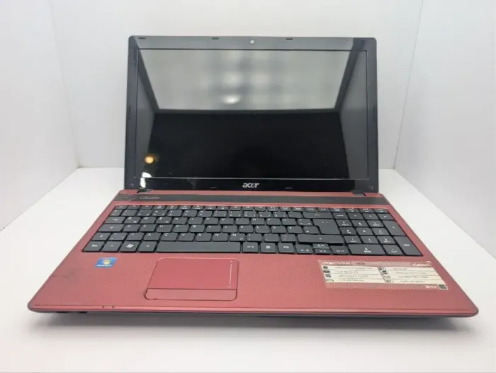 Ноутбук Б-клас Acer Aspire 5253 / 15.6" (1366x768) TN / AMD E-350 (2 ядра по 1.6 GHz) / 6 GB DDR3 / 500 GB HDD / AMD Radeon HD 6310 Graphics / WebCam / DVD-ROM б/в - изображение 3