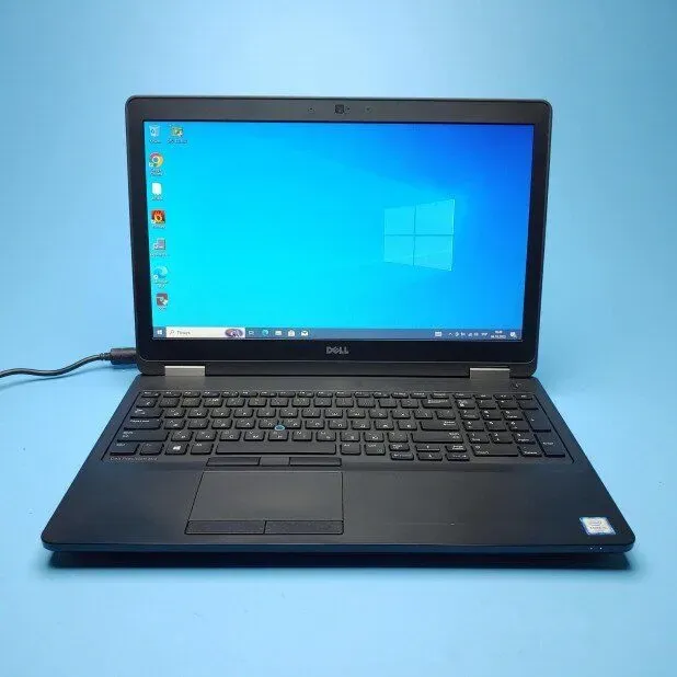 Ігровий ноутбук Dell Precision 3510 / 15.6" (1366x768) TN / Intel Core i7-6820HQ (4 (8) ядра по 2.7 - 3.6 GHz) / 8 GB DDR4 / 128 GB SSD / AMD Radeon R9 M360, 2 GB GDDR5, 128-bit / WebCam / Win 10 Pro б/в - зображення 2