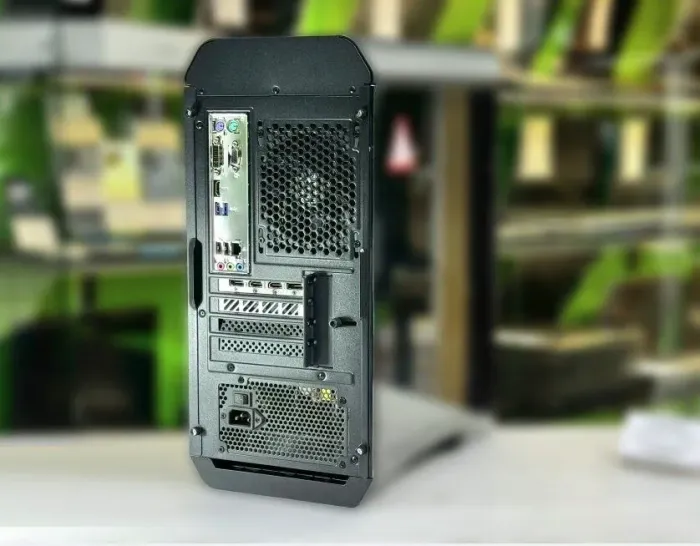 Ігровий ПК AeroCool Aero One Eclipse Tower / Intel Core i5-12400F (6 (12) ядер по 2.5 - 4.4 GHz) / 32 GB DDR4 / 512 GB SSD / nVidia GeForce RTX 4060, 8 GB GDDR6, 128-bit / 500W / Win 11 - зображення 3