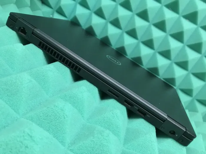 Ноутбук Б-класс Dell Latitude 5490 / 14" /Core i5-7300U 2 (4) ядра по 2.6 - 3.5 GHz/ 8 GB DDR4 / 256 GB SSD /HD Graphics 620 /WebCam / Win 10 б/в - зображення 9