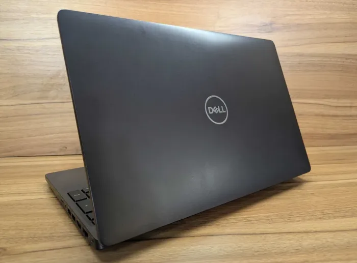 Ноутбук Б-клас Dell Precision 3540 / 15.6" (1920x1080) IPS / Intel Core i5-8365U (4 (8) ядра по 1.6 - 4.1 GHz) / 16 GB DDR4 / 256 GB SSD / AMD Radeon Pro WX 2100, 2 GB GDDR5, 64-bit / WebCam / HDMI / Windows 10 б/в - зображення 8