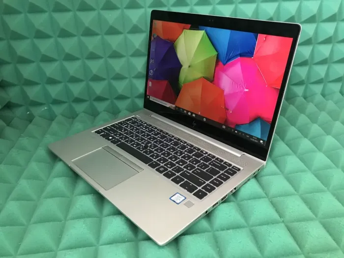 Ультрабук Б-клас HP EliteBook 840 G5 / 14" (1920x1080) IPS Touch / Intel Core i5-8350U (4 (8) ядра по 1.7 - 3.6 GHz) / 8 GB DDR4 / 256 GB SSD M.2 / Intel UHD Graphics 620 / WebCam / Fingerprint / USB 3.1 / HDMI б/в - зображення 2