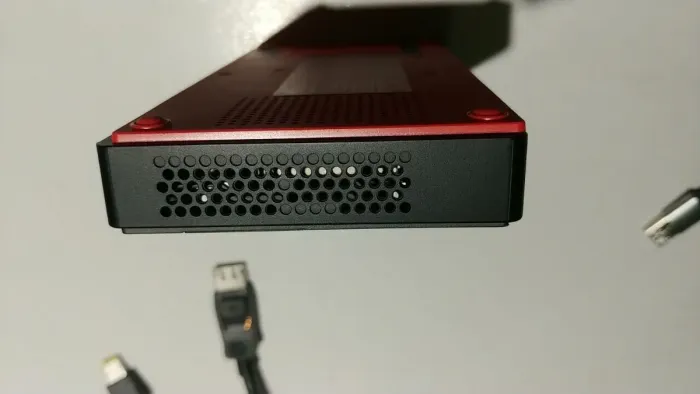 Неттоп Lenovo ThinkCentre M75n USFF / AMD Ryzen 5 3500U (4 (8) ядра по 2.1 - 3.7 GHz) / 8 GB DDR4 / 256 GB SSD / AMD Radeon Vega 8 Graphics / DisplayPort / Wi-Fi + Блок живлення б/в - зображення 15