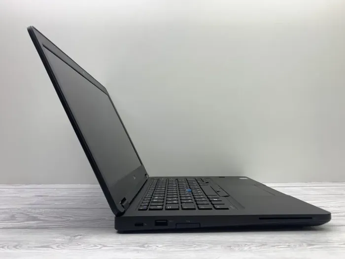 Ультрабук Б-клас Dell Latitude 5480 / 14" (1920x1080) IPS Touch / Intel Core i5-6440HQ (4 ядра по 2.6 - 3.5 GHz) / 8 GB DDR4 / 240 GB SSD / Intel HD Graphic 530 / WebCam б/в - зображення 7