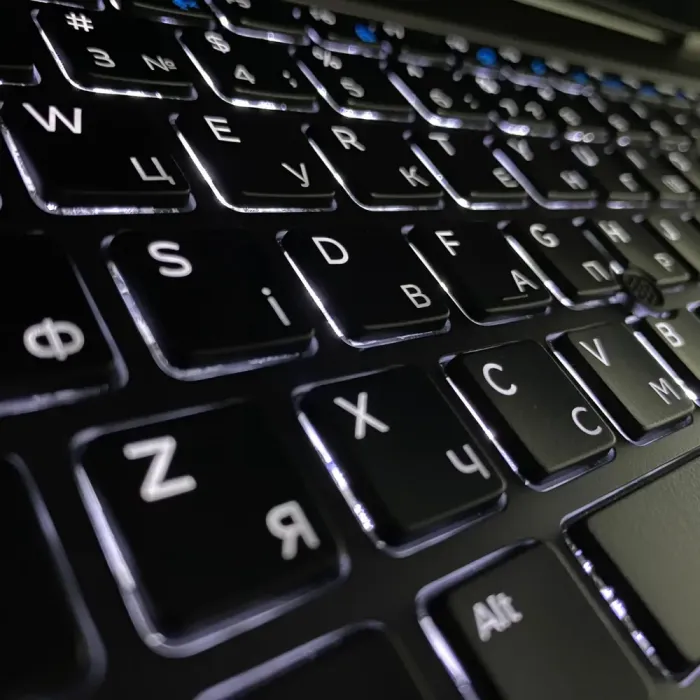 Ноутбук Б-клас Dell Precision 7540 / 15.6" (1920x1080) IPS / Intel Core i5-9400H (4 (8) ядра по 2.5 - 4.3 GHz) / 16 GB DDR4 / 256 GB SSD / Intel UHD Graphics 630 / HDMI / WebCam б/в - зображення 7