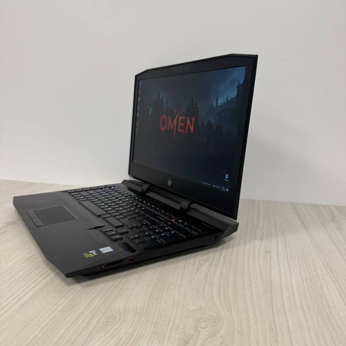 Ігровий ноутбук HP Omen X 17-ap010nr / 17.3" (1920x1080) IPS / Intel Core i7-7700HQ (4 (8) ядра по 2.8 - 3.8 GHz) / 16 GB DDR4 / 1000 GB SSD NVMe / nVidia GeForce GTX 1070, 8 GB GDDR5, 256-bit / WebCam б/в - зображення 5