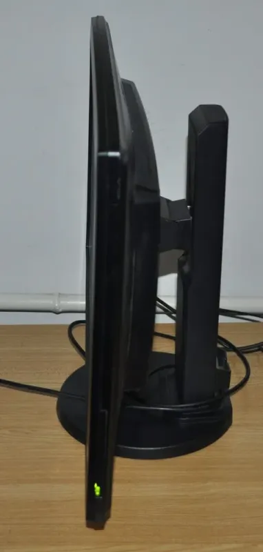 Комплект: HP EliteDesk 800 G3 SFF / Intel Core i5-6500 (4 ядра по 3.2 - 3.6 GHz) / 8 GB DDR4 / 240 GB SSD + 250 GB HDD / Intel HD Graphics 530 / DVD-ROM + Монітор Acer BL2405HT / 24" (1920x1080) TN / DVI, HDMI + Windows 11 P б/в - зображення 9