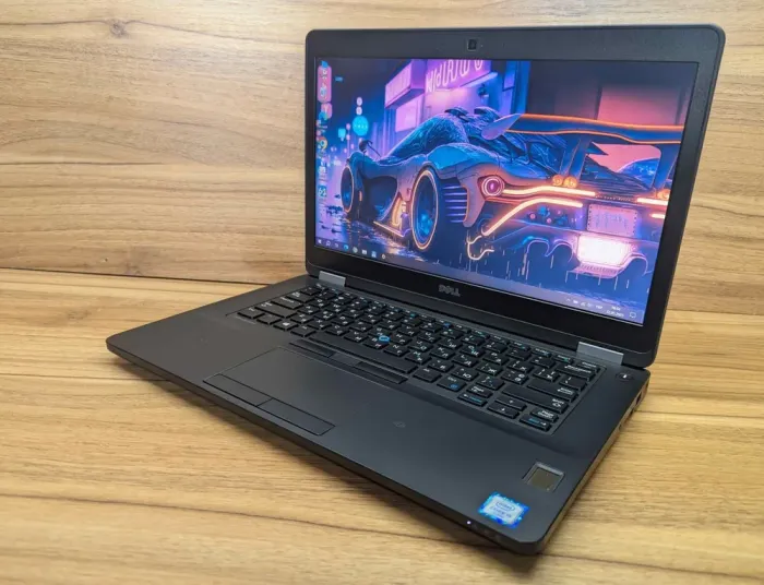 Ноутбук Dell Latitude E5470 / 14" (1366x768) TN / Intel Core i5-6300U (2 (4) ядра по 2.4 - 3.0 GHz) / 8 GB DDR4 / 240 GB SSD / Intel HD Graphics 520 / WebCam / Fingerprint / Windows 10 б/в - зображення 5