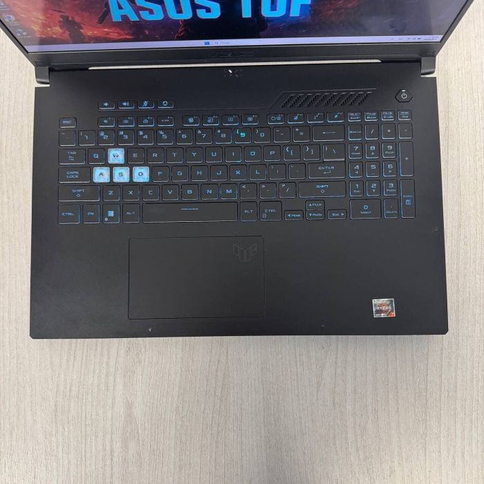 Ігровий ноутбук Asus TUF A17 FA707RM / 17,3" (1920x1080) IPS / AMD Ryzen 7 6800H (8 (16) ядер по 3,2 - 4,7 ГГц) / 16 ГБ DDR5 / 1000 ГБ SSD NVMe / nVidia GeForce RTX 3060, 6 ГБ GDDR6, 192-біт / Веб-камера б/в - зображення 3