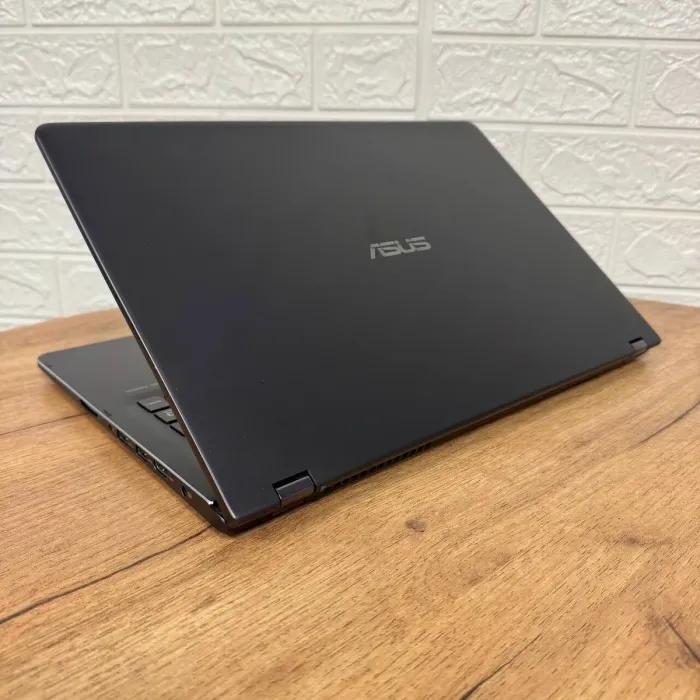Ігровий ноутбук-трансформер Б-клас Asus Q535UD x360 / 15.6" (3840x2160) IPS Touch / Intel Core i7-8550U (4 (8) ядра по 1.8 - 4.0 GHz) / 16 GB DDR4 / 256 GB SSD / nVidia GeForce GTX 1050, 2 GB GDDR5, 128-bit / WebCam б/в - зображення 6