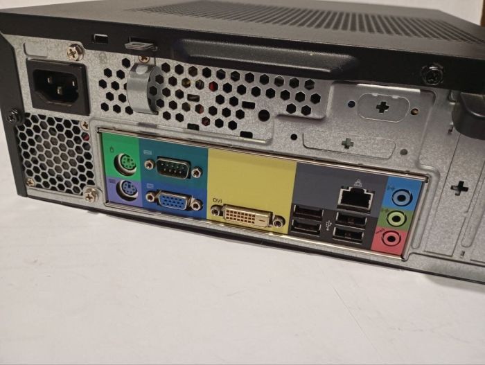 ПК Б-клас Acer Veriton X2632G SFF / Intel Core i5-4430S (4 ядра по 2.7 - 3.2 GHz) / 8 GB DDR3 / 500 GB HDD / Intel HD Graphics 4600 / DVD-RW б/в - изображение 5