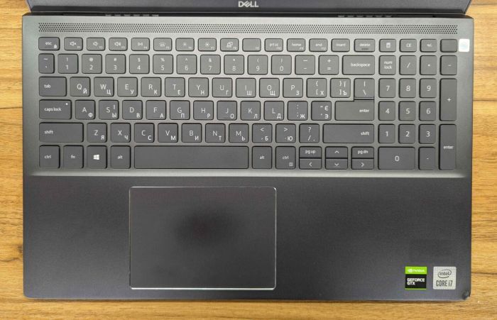 Ігровий ноутбук Б-класу Dell Vostro 7500 / 15.6" (1920x1080) IPS / Intel Core i7-10750H (6 (12) ядер по 2.6 - 5.0 GHz) / 16 GB DDR4 / 512 GB SSD / nVidia GeForce GTX 1650 Ti, 4 GB GDDR6, 128-bit / WebCam / Fingerprint / Windows 10 б/в - зображення 4