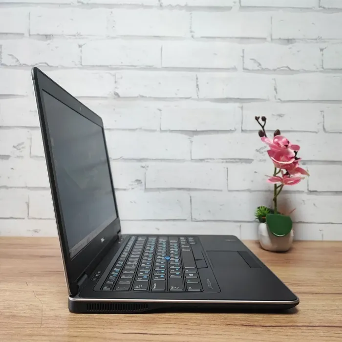 Ноутбук Dell Latitude E7440 / 14" (1366x768) TN / Intel Core i5-4310U (2 (4) ядра по 2.0 - 3.0 GHz) / 8 GB DDR3 / 128 GB SSD / Intel HD Graphics 4400 / WebCam / HDMI б/в - зображення 5