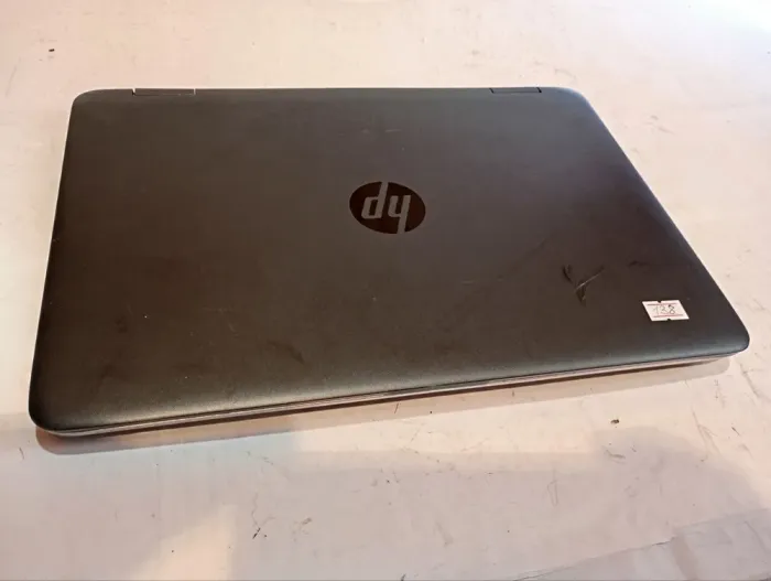 Ноутбук Б-клас HP ProBook 640 G2 / 14" (1366x768) TN / Intel Core i5-6300U (2 (4) ядра по 2.4 - 3.0 GHz) / 8 GB DDR4 / 500 GB HDD / Intel HD Graphics 520 / WebCam / АКБ не тримає б/в - зображення 6