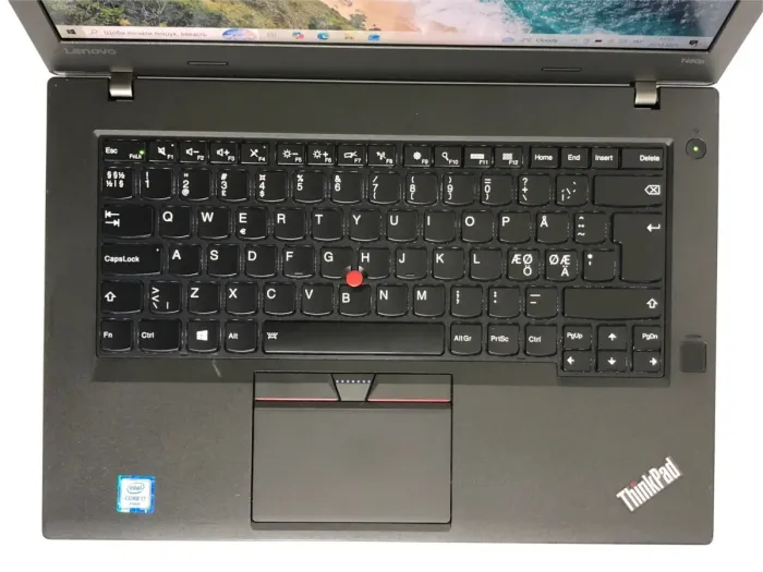 Ігровий ноутбук Lenovo ThinkPad T460p / 14" (1920x1080) IPS / Intel Core i7-6700HQ (4 (8) ядра по 2.6 - 3.5 GHz) / 8 GB DDR4 / 256 GB SSD / nVidia GeForce 940MX, 2 GB GDDR5, 64-bit / WebCam / Win 10 Home б/в - зображення 8