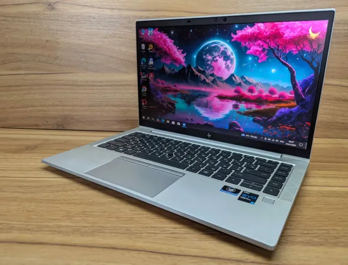 Ультрабук HP EliteBook 840 G8 / 14" (1920x1080) IPS / Intel Core i7-1185G7 (4 (8) ядра по 3.0 - 4.8 GHz) / 16 GB DDR4 / 480 GB SSD / Intel Iris Xe Graphics / WebCam / TouchID / Windows 10 б/в - зображення 5