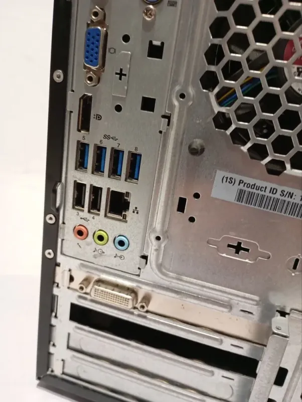 Робоча станція Lenovo ThinkStation E31 Tower / Intel Xeon E3-1230 v2 (4 (8) ядра по 3,3 - 3,7 ГГц) / 10 ГБ DDR3 / 240 ГБ SSD + 200 ГБ HDD / nVidia NVS 300, 512 МБ DDR3, 64-біт б/в - зображення 5