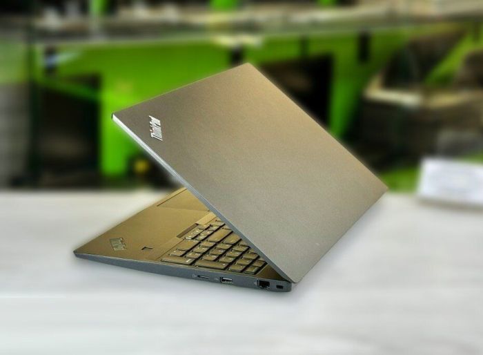 Ноутбук Б-клас Lenovo ThinkPad E590 / 15.6" (1920x1080) IPS / Intel Core i5-8265U (4 (8) ядра по 1.6 - 3.9 GHz) / 16 GB DDR4 / 256 GB SSD M.2 / Intel UHD Graphics 620 / WebCam / Win 10 Pro б/в - зображення 5