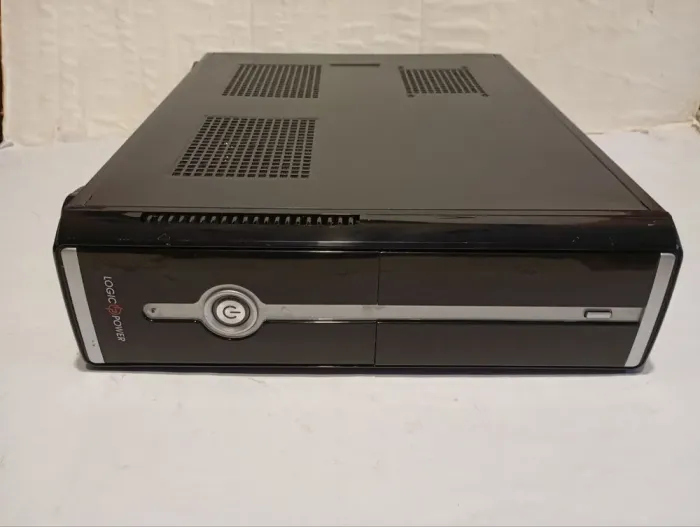 ПК Б-клас LogicPower SFF / Intel Core 2 Quad Q8300 (4 ядра по 2.5 GHz) / 6 GB DDR2 / 120 GB SSD / Intel GMA X4500 / Win 10 б/в - зображення 2