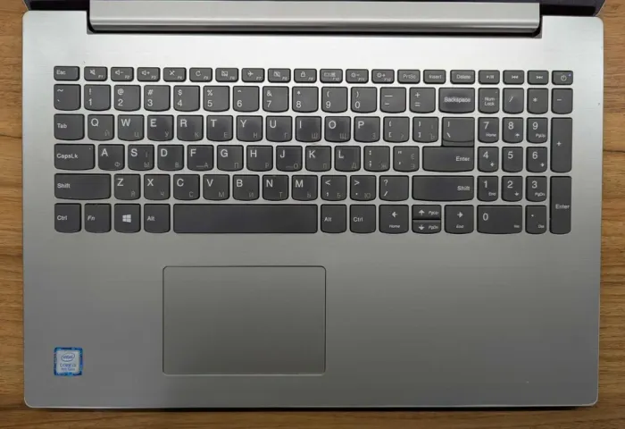 Ноутбук Б-клас Lenovo IdeaPad 330-151KB / 15.6" (1366x768) TN / Intel Core i3-8130U (2 (4) ядра по 2.2 - 3.4 GHz) / 8 GB DDR4 / 256 GB SSD / Intel UHD Graphics 620 / WebCam / Windows 10 б/в - зображення 4