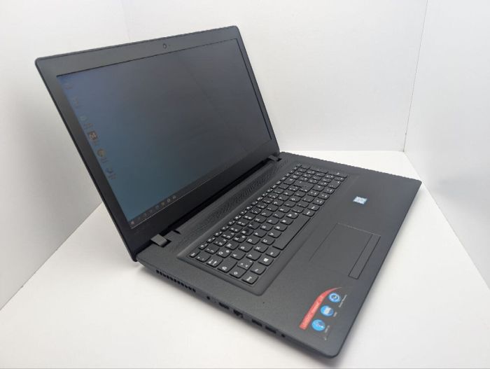 Ноутбук Lenovo IdeaPad 110-17 / 17.3" (1600x900) TN / Intel Core i5-7200U (2 (4) ядра по 2.5 - 3.1 GHz) / 8 GB DDR4 / 240 GB SSD / AMD Radeon R5 M430, 2 GB GDDR3, 64-bit / WebCam / DVD-ROM б/в - зображення 6