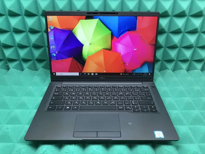 Ультрабук Б-клас Dell Latitude 7400 / 14" (1920x1080) IPS / Intel Core i5-8365U (4 (8) ядра по 1.6 - 4.1 GHz) / 16 GB DDR4 / 256 GB SSD M.2 / Intel UHD Graphics 620 / WebCam / USB 3.1 / HDMI / Windows 10 б/в - зображення 2