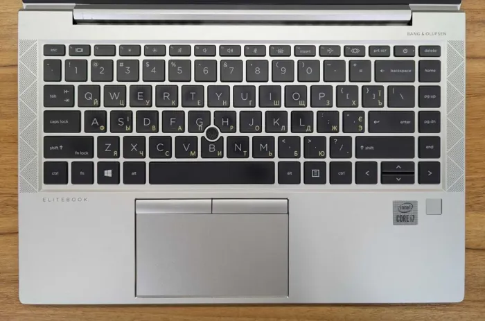 Ультрабук Б-клас HP EliteBook 840 G7 / 14" (1920x1080) IPS / Intel Core i7-10610U (4 (8) ядра по 1.8 - 4.9 GHz) / 16 GB DDR4 / 1000 GB SSD / Intel UHD Graphics / WebCam / Fingeprint / Windows 10 б/в - зображення 3