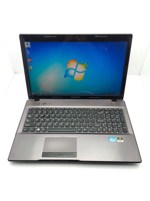 Ноутбук Lenovo IdeaPad Z570 / 15.6" (1366x768) TN / Intel Core i3-2330M (2 (4) ядра по 2.2 GHz) / 6 GB DDR3 / 500 GB HDD / nVidia GeForce GT 540M, 1 GB GDDR3, 64-bit / WebCam б/в - зображення 2