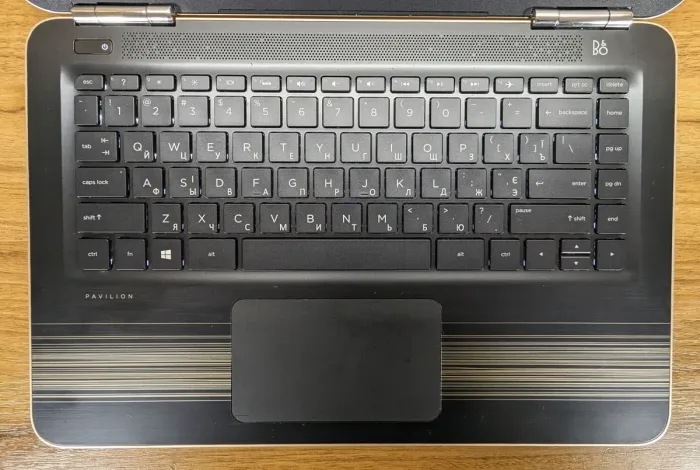 Ноутбук Б-клас HP Pavilion 14 al061nr / 14" (1366x768) TN / Intel Core i3-6100U (2 (4) ядра по 2.3 GHz) / 8 GB DDR4 / 240 GB SSD / Intel HD Graphics 520 / WebCam / Windows 10 б/в - зображення 4