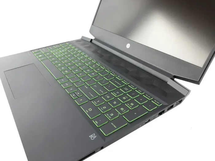 Ігровий ноутбук HP Pavilion 15-dk1045 / 15.6" (1920х1080) IPS / Intel Core i5-10300H (4 (8) ядра по 2.5 - 4.5 GHz) / 16 GB DDR4 / 512 GB SSD / nVidia GeForce GTX 1650 Ti, 4 GB GDDR6, 128-bit / WebCam / USB 3.0 / HDMI б/в - зображення 3