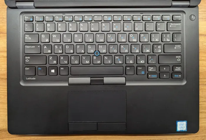 Ультрабук Dell Latitude 5480 / 14" (1366x768) TN / Intel Core i5-7200U (2 (4) ядра по 2.5 - 3.1 GHz) / 8 GB DDR4 / 256 GB SSD / HD Graphics 620 / WebCam / Win 10 б/в - зображення 3